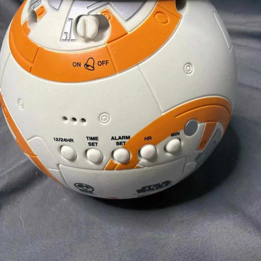 Bulb Botz Star Wars BB-8 Light-Up Alarm Clock Works
